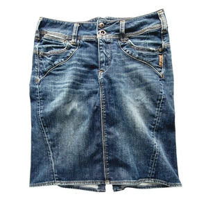 Sliver Jean Roby Skirt Size 28‎